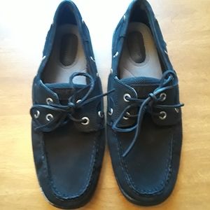 Sperry boat shoes